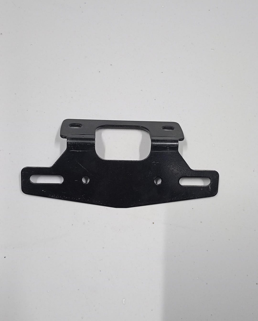 VS5 ARKA PLAKALIK BRAKETİ