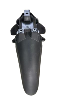 RC3 NEO: ON ÇAMURLUK ARKA PLASTIK