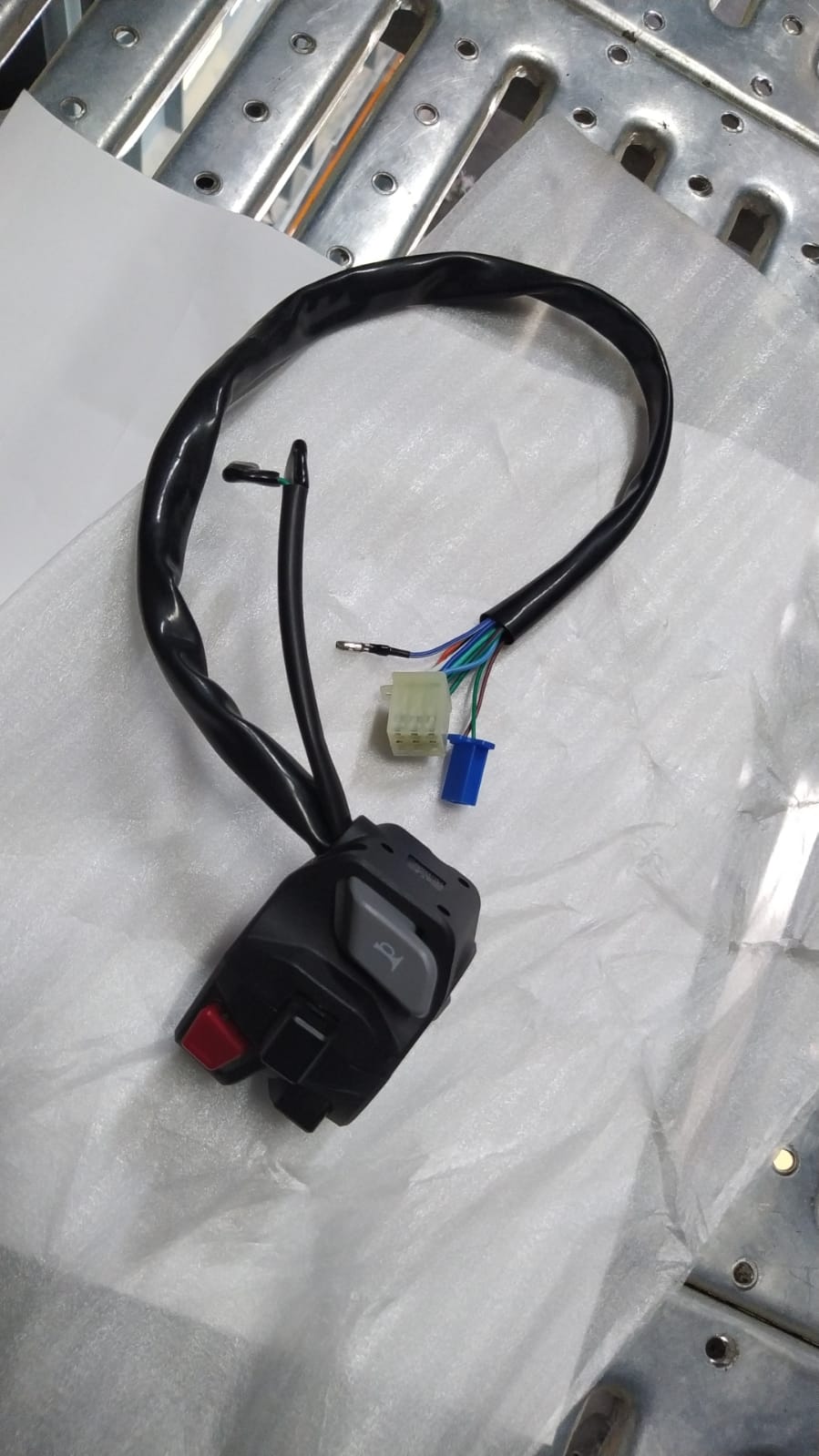 APX7 DÜGME SETI SOL