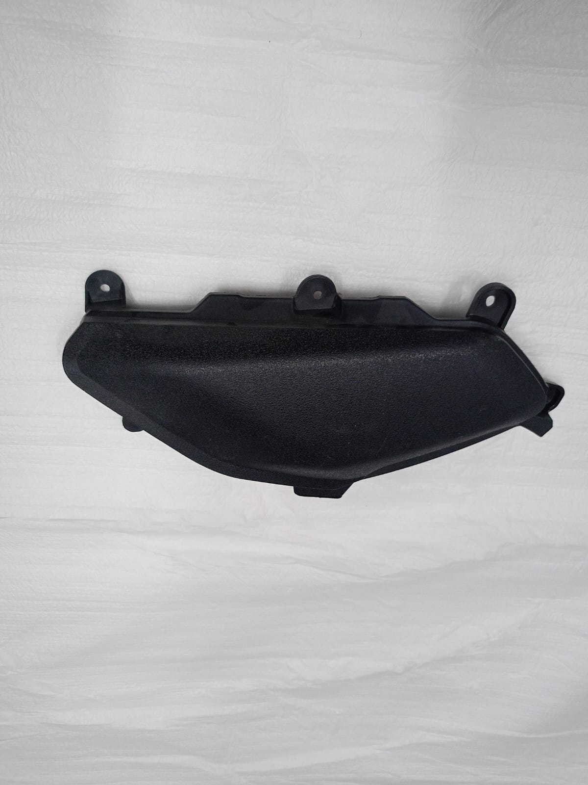 RM5X KOLTUK ALTI SOL DEKORATİF KAPAK PP