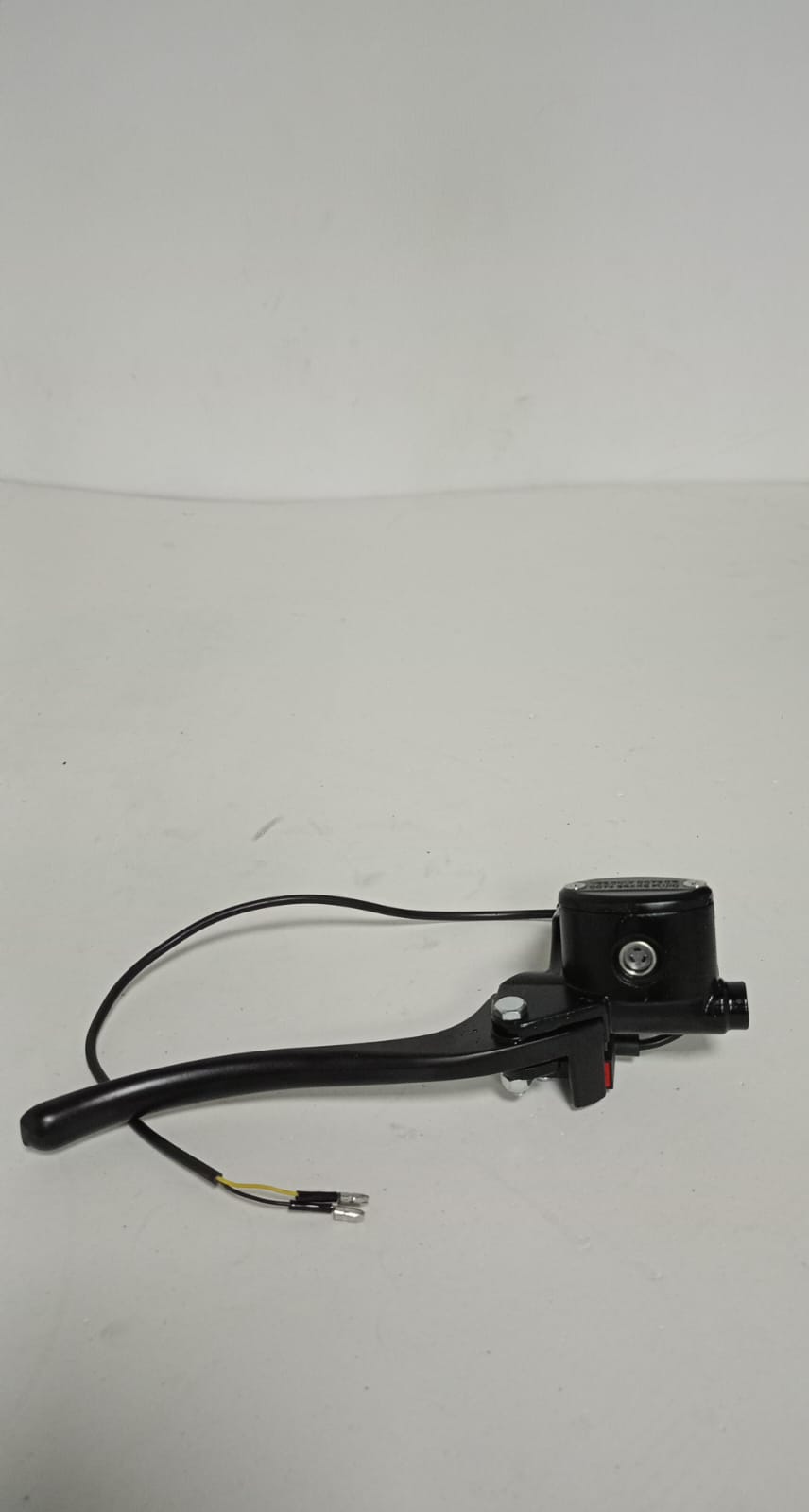 VS2 ÖN DİSK FREN ÜST MERKEZ